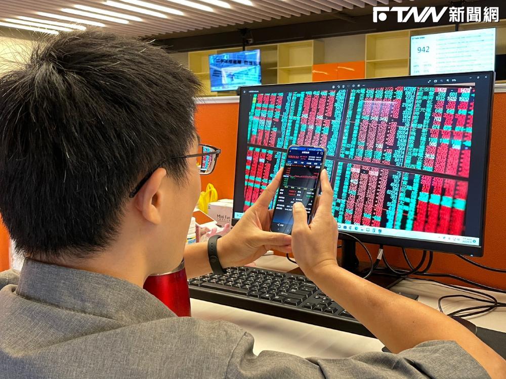 台股本週勁揚創高點！三大法人狂買　投信盯「這檔」掃逾2萬張