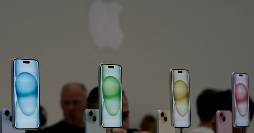 iPhone 15能用Type-C安卓充電線 專家曝充電器別亂買「少1裝置」手機恐燒壞