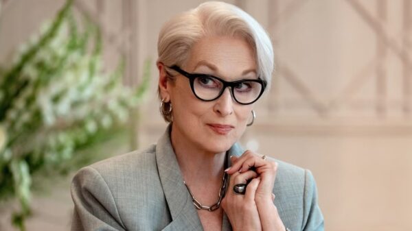 《穿普拉达的女王2》新剧照曝光 原班人马4月献映