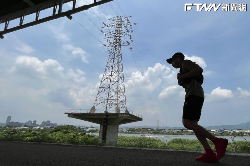 電價審議會19日登場　餐飲百貨等高壓戶擬取消凍漲
