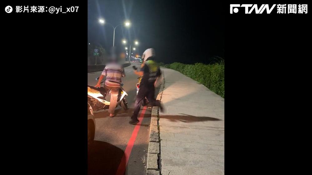 影/「阿伯!你喝茫了啦!」 酒駕還想要騎走警用機車